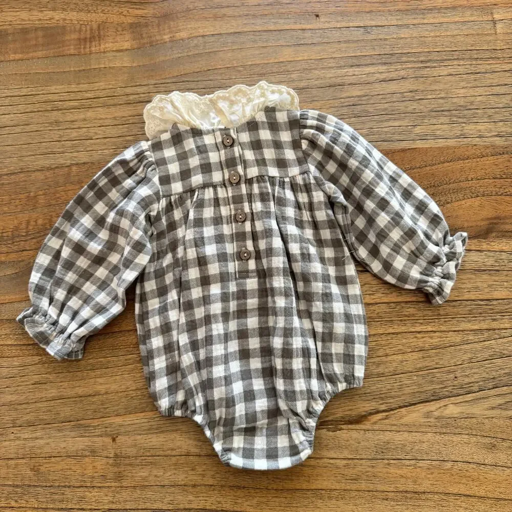 Quincy Mae Callie Romper - Size 3-6 months